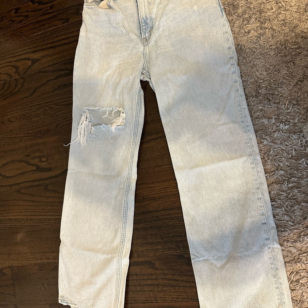 Women’s Abercrombie Light Blue Distressed Jeans